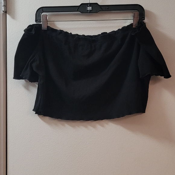 Off the shoulder crop top - Picture 7 of 7